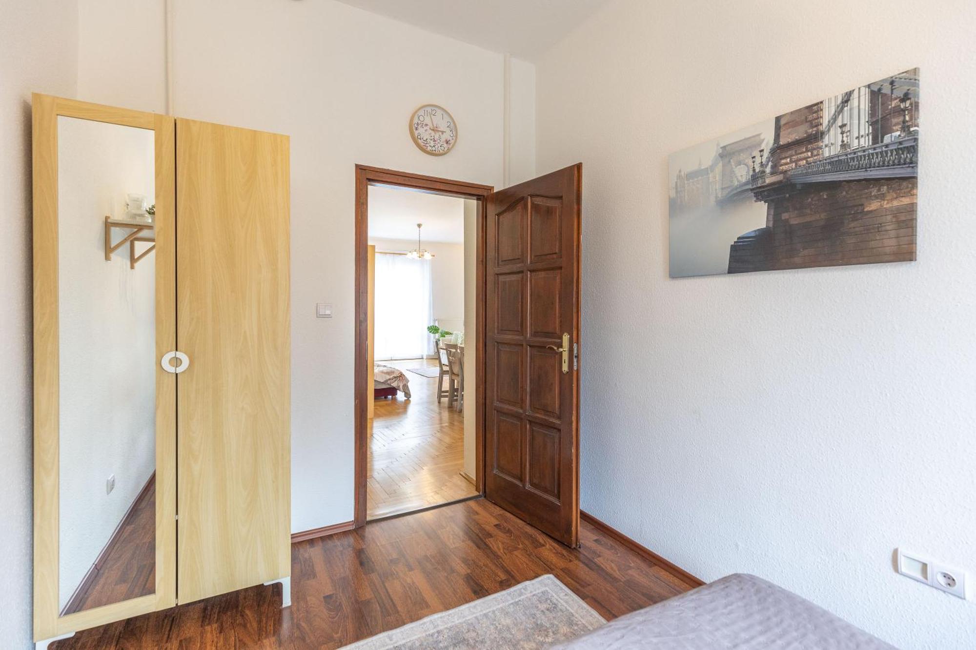 Riverside Balcony Apartment With View To Danube Budapeşte Dış mekan fotoğraf